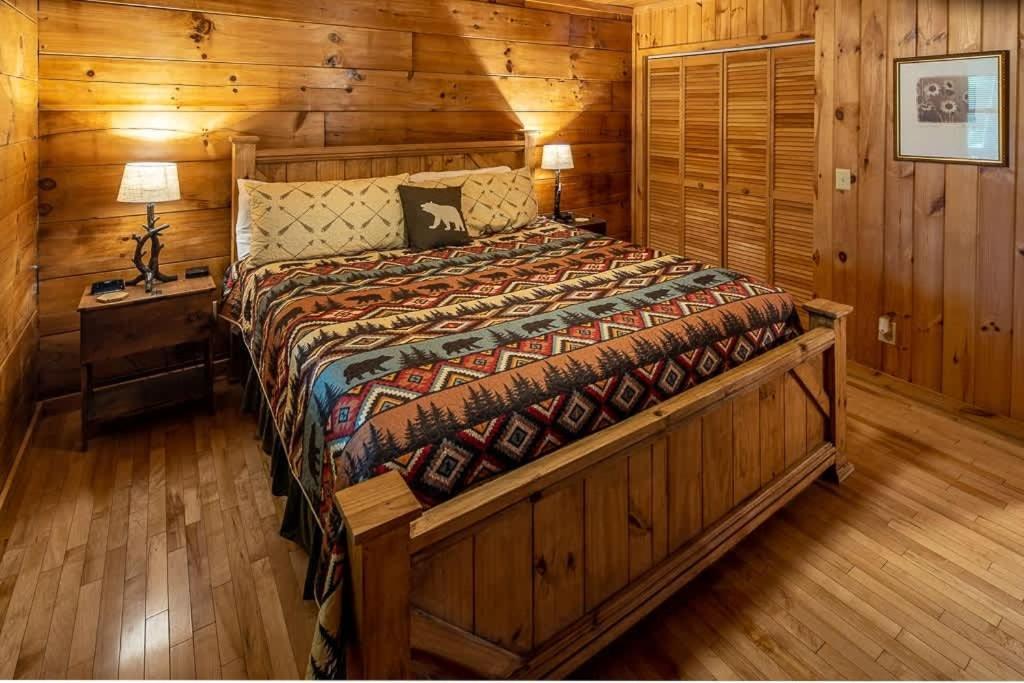 Cozy ‘Grey Fox’ Cabin Between Boone&Blowing Rock Zewnętrze zdjęcie